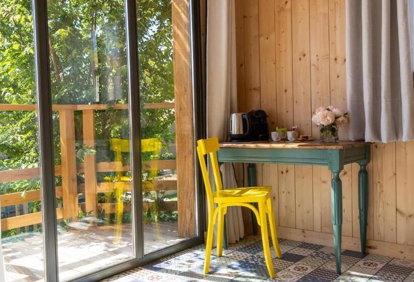 اتاق استاندارد با تراس, Au Logis De Bellefois   Chambres D Hôtes
