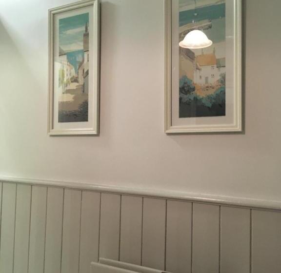 Quarto Deluxe, Ballyginniff Farm House