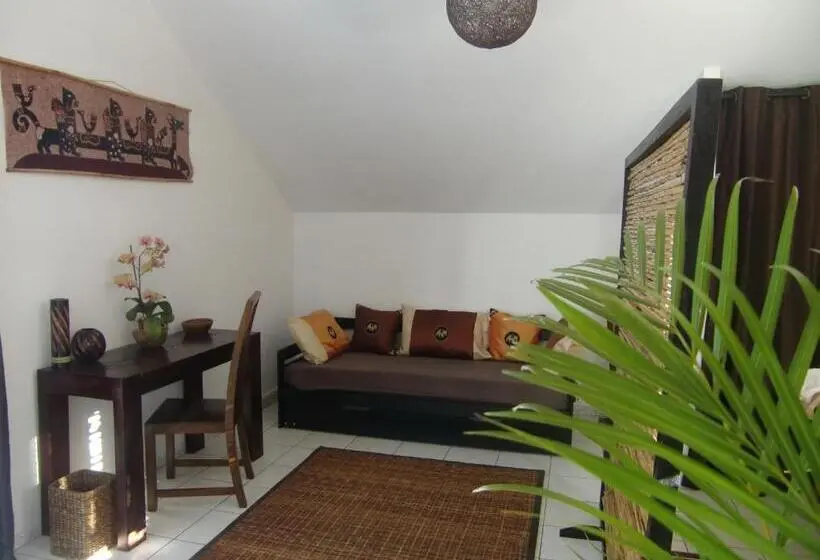 اتاق سوپریور با تخت بزرگ, Villa Ambralini