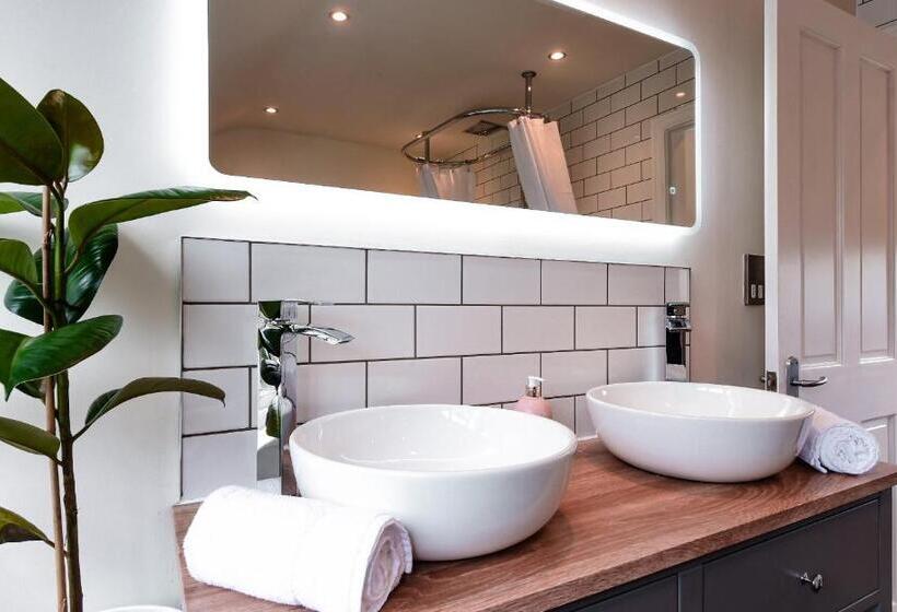 חדר דלוקס, Hilltop Country House