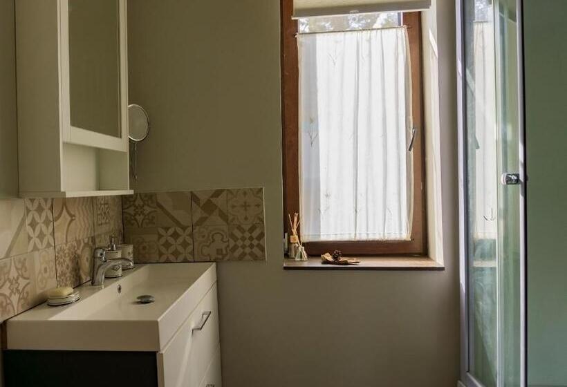 带1个卧室带观景的公寓, Mantara Vendégház