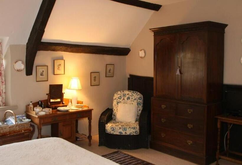 スタンダードルーム, Brook Farmhouse