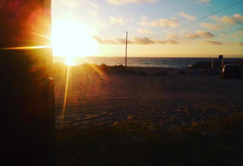 Кровать в Общей Комнате, Coruña Backpackers Hostel