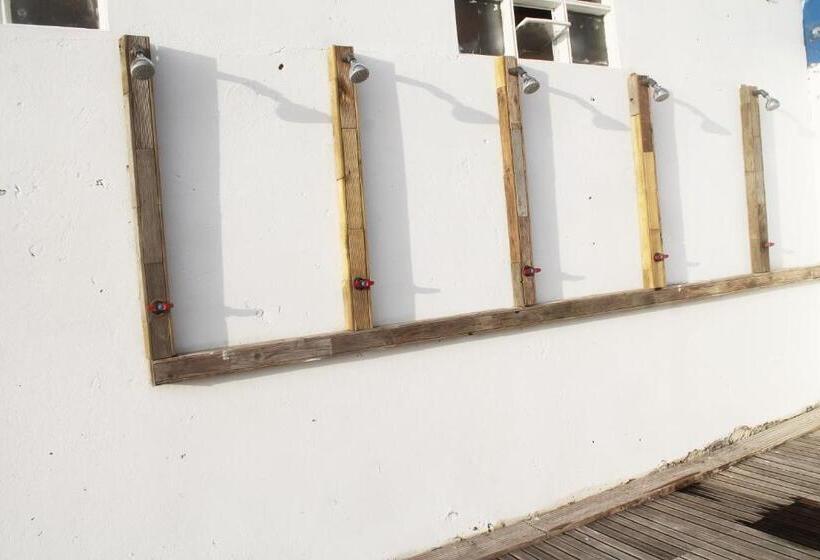 Кровать в Общей Комнате, Coruña Backpackers Hostel