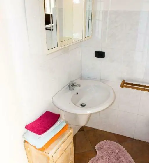 庭の見える１ベッドルームアパートメント, Agriturismo A Cà Vegia