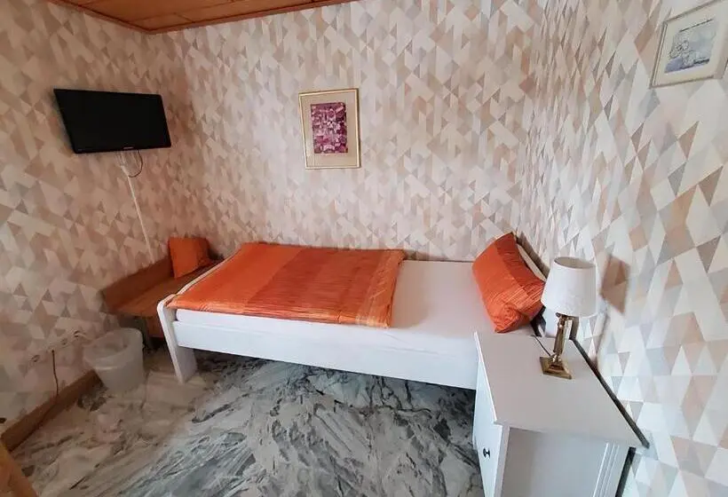 シングルベーシックルーム, B & B Gästehaus Schmidt