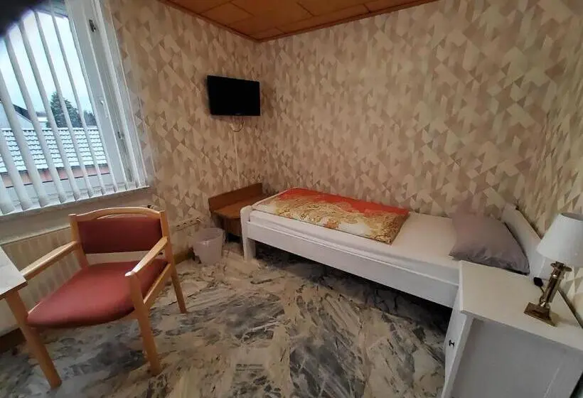 シングルベーシックルーム, B & B Gästehaus Schmidt