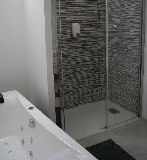 带1个卧室的豪华公寓, Chateau De Vaugrignon   Beer Spa