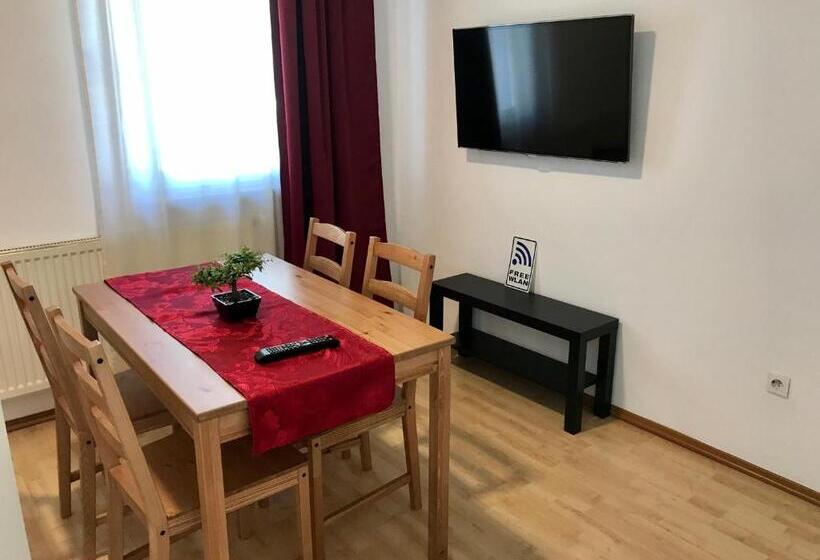 Номер Стандарт Совместная Ванная, Juna