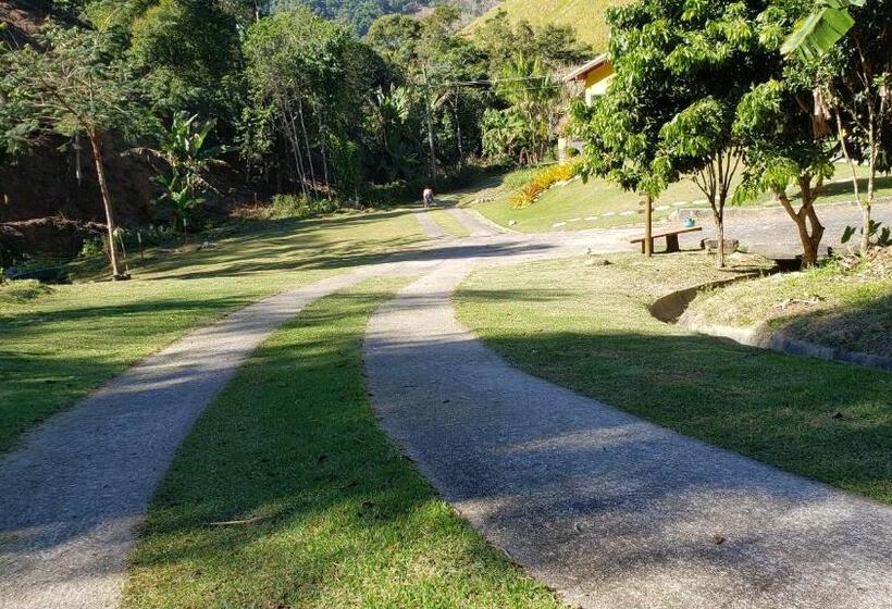 豪华洋房, Recanto Luamar Pousada