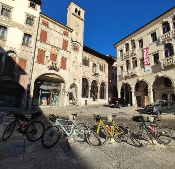 スタンダードルーム, Torre Cà Emo   Dormire A Serravalle