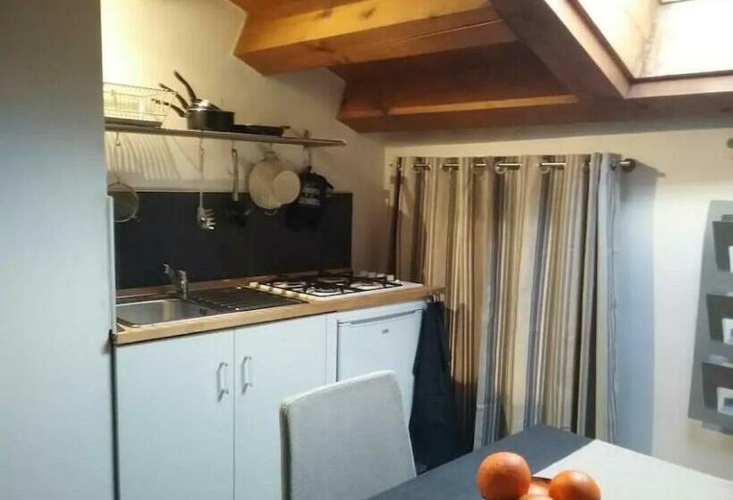 스탠다드 룸, Torre Cà Emo   Dormire A Serravalle