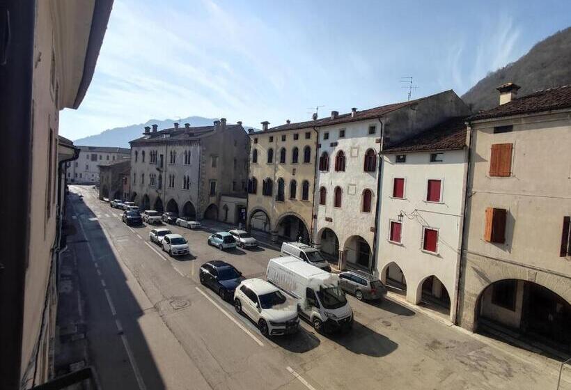 اتاق استاندارد, Torre Cà Emo   Dormire A Serravalle
