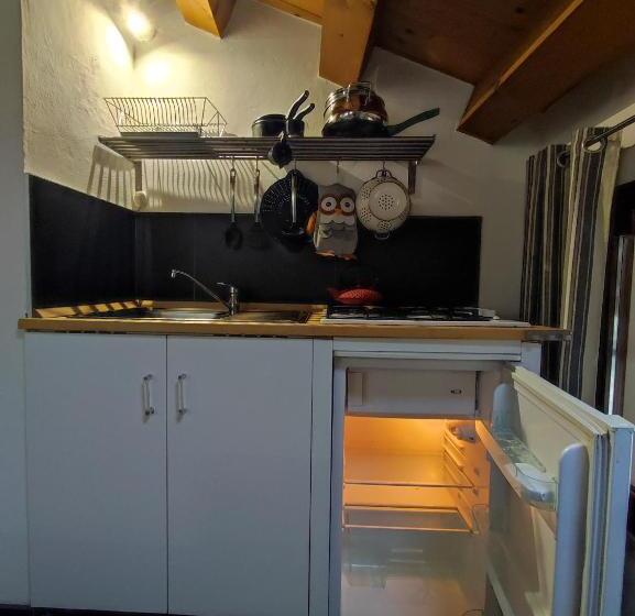 스탠다드 룸, Torre Cà Emo   Dormire A Serravalle