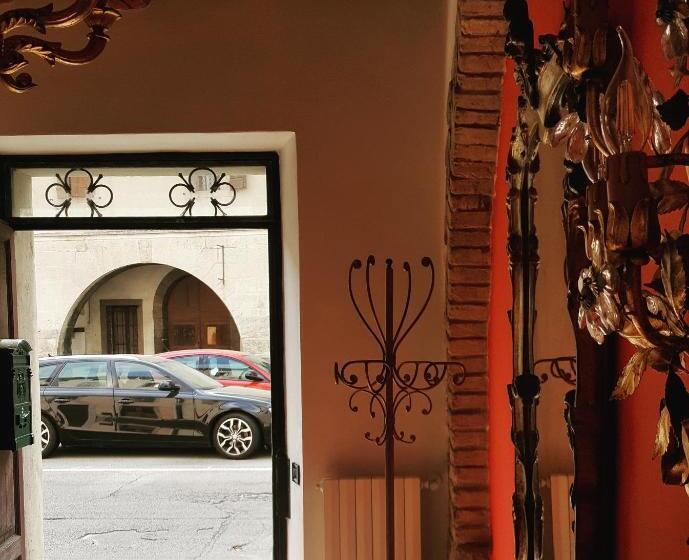 اتاق استاندارد, Torre Cà Emo   Dormire A Serravalle