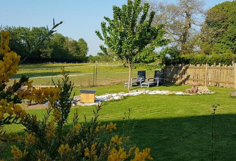 Номер Стандарт Вид на Сад, La Bergerie Du Mesnil