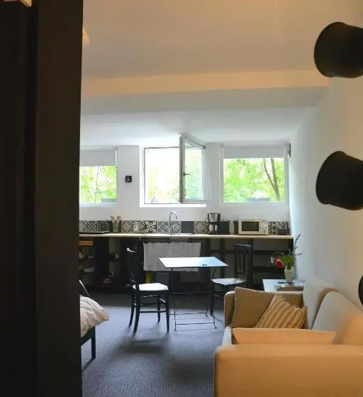 ガーデンビューのスタンダードワンルーム, La Maison