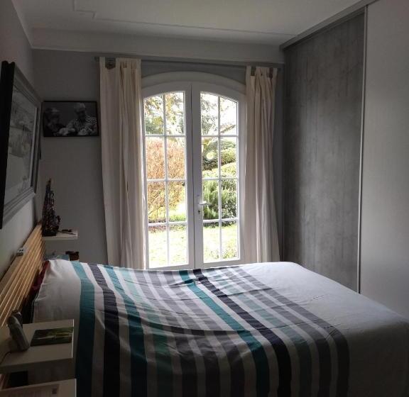 4间卧室的房子, Les Sittelles