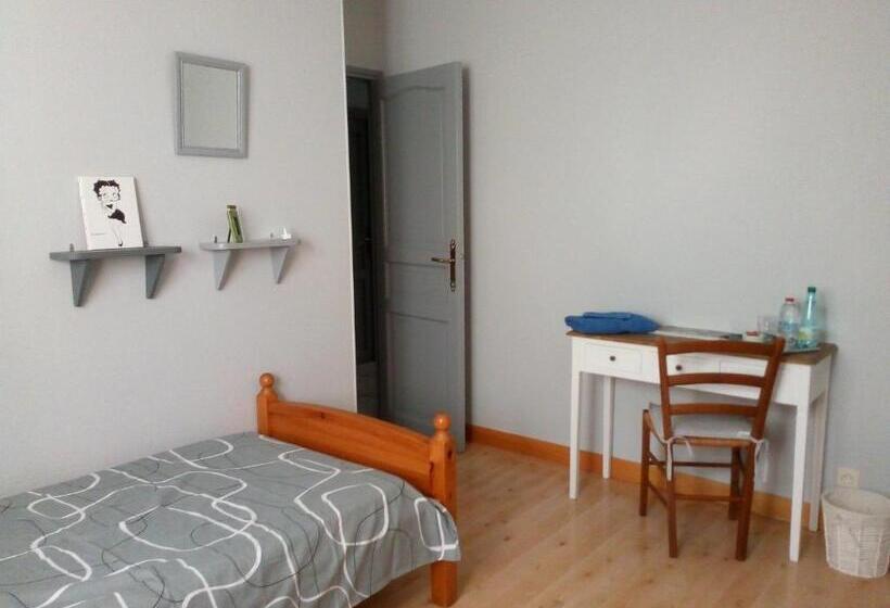 4间卧室的房子, Les Sittelles