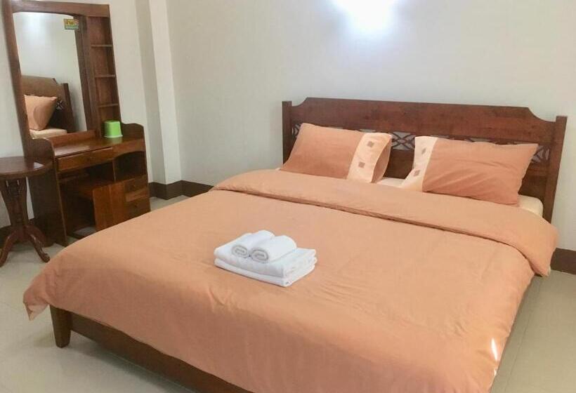 اتاق استاندارد با تخت بزرگ, Phumchanplace