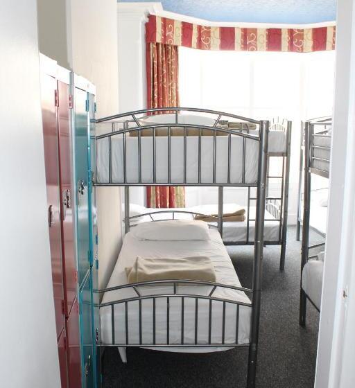 Family Room, Backpackers Blackpool Hotel & Suites