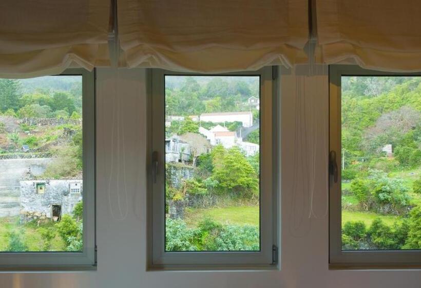 Номер Стандарт, Casa Dos Caldeiras