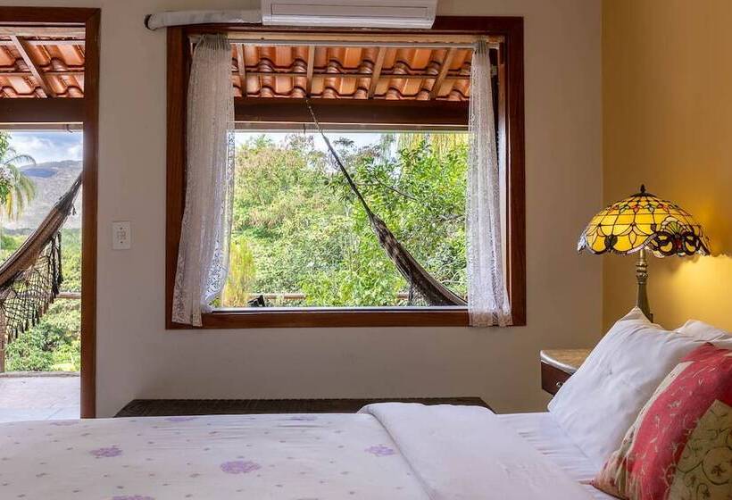 舒适三人间, Pousada Belvedere Da Serra