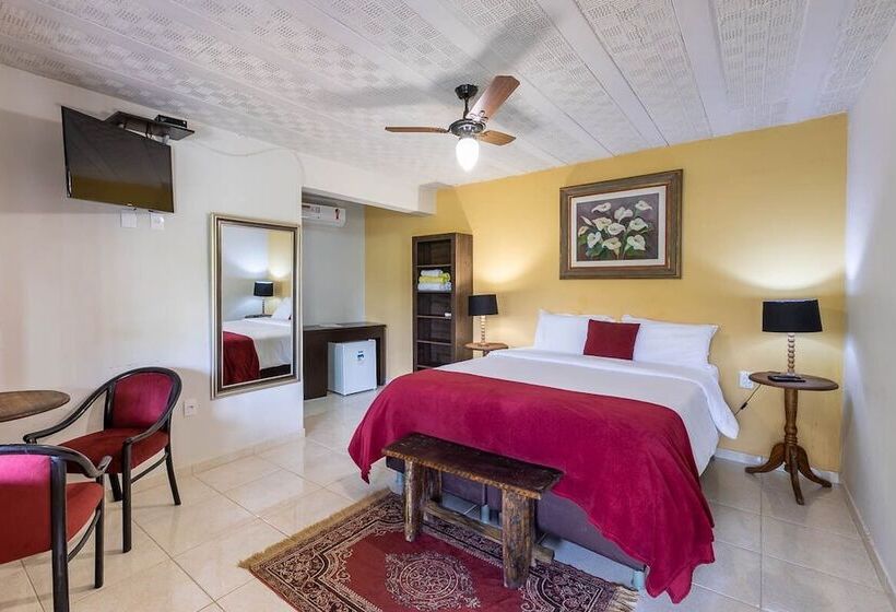 舒适三人间, Pousada Belvedere Da Serra