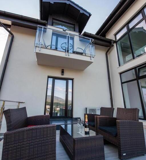 Номер Superior Кровать Кинг, Pensiunea Carul Cu Flori