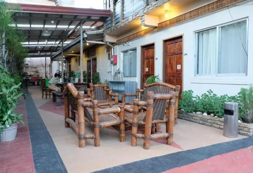 سوییت, Coron Residencia De Rosario