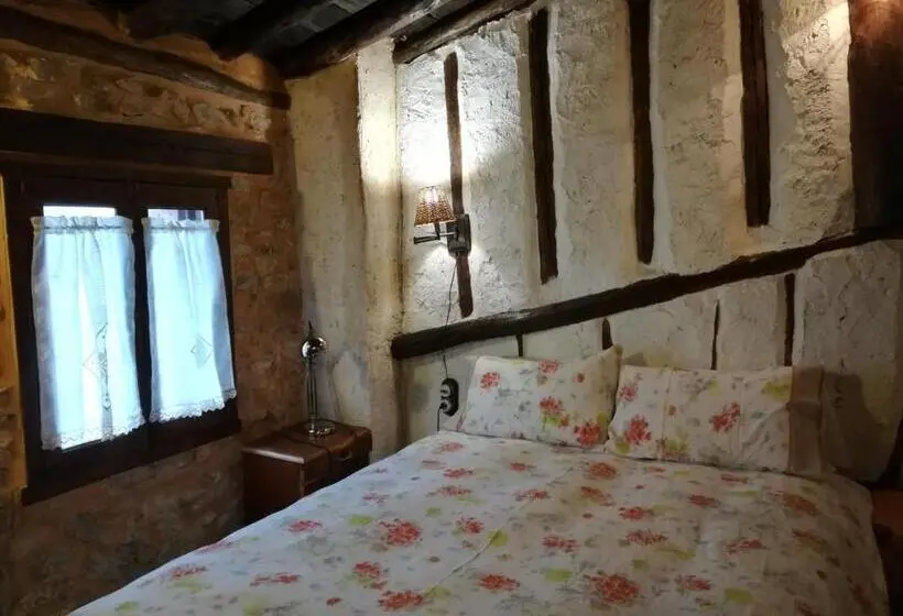 スイート, El Bú, B&b En El Alto Tajo