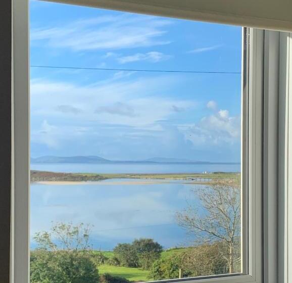 غرفة ديلوكس مطلّة علي البحر, Mary S Of Mulranny