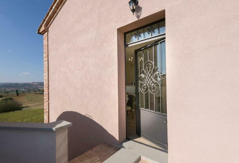 جناح جونيور, Podere Abbazia B&b