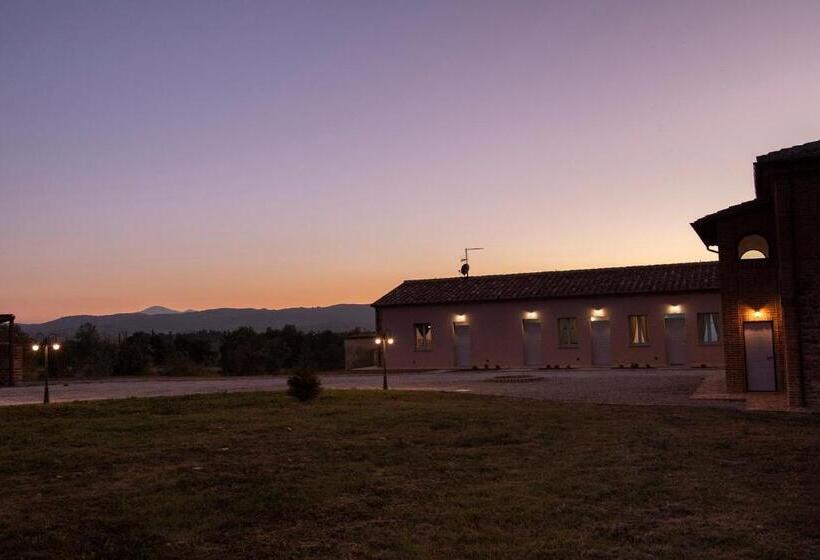جناح جونيور, Podere Abbazia B&b
