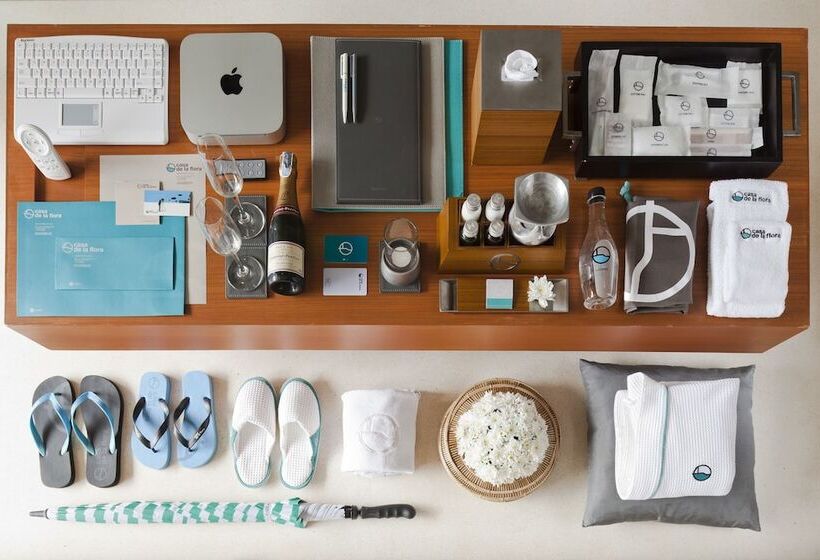 Suite with Pool, Casa De La Flora   Sha Extra Plus