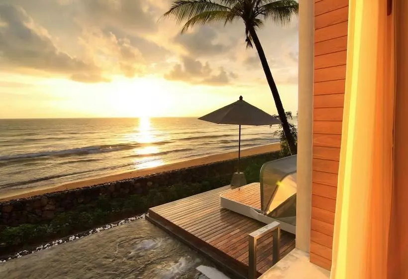 Suite with Pool, Casa De La Flora   Sha Extra Plus