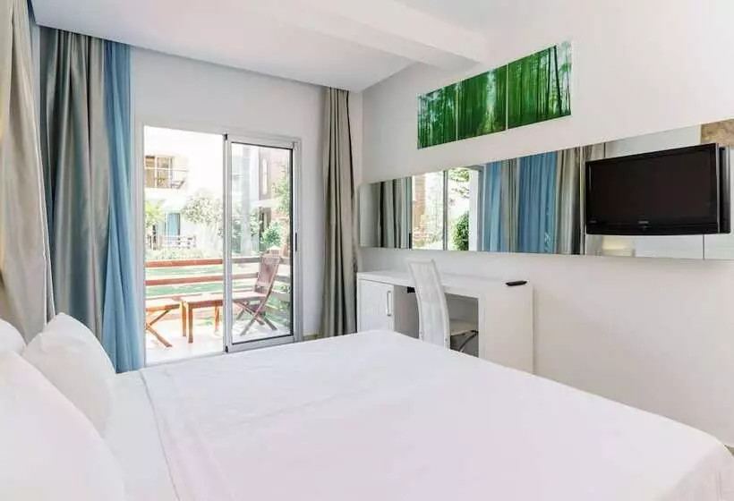 Standard-huone, Costa Luvi