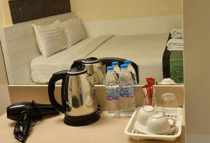 اتاق لوکس, Cozi Inn Hotel, Bangkok