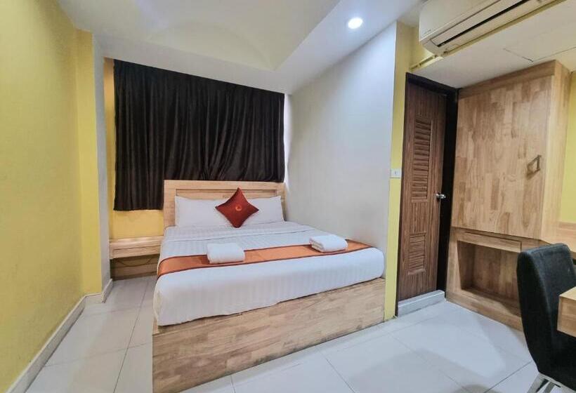 اتاق لوکس, Cozi Inn Hotel, Bangkok