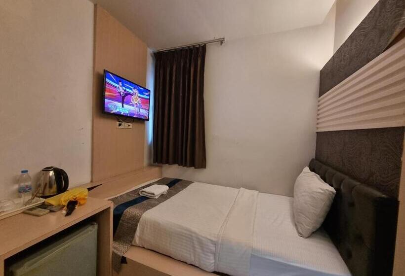 اتاق اکونومی یک تخته, Cozi Inn Hotel, Bangkok
