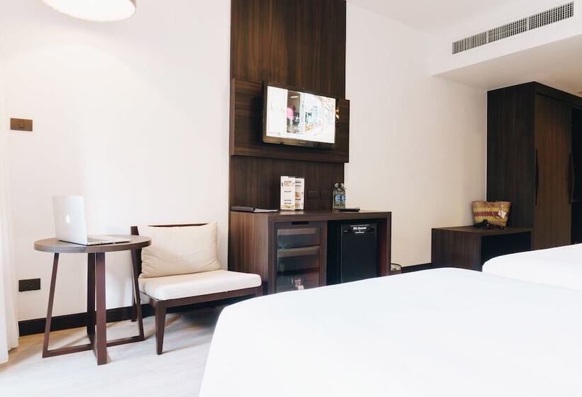 Quarto Deluxe, Deevana Plaza Krabi Aonang