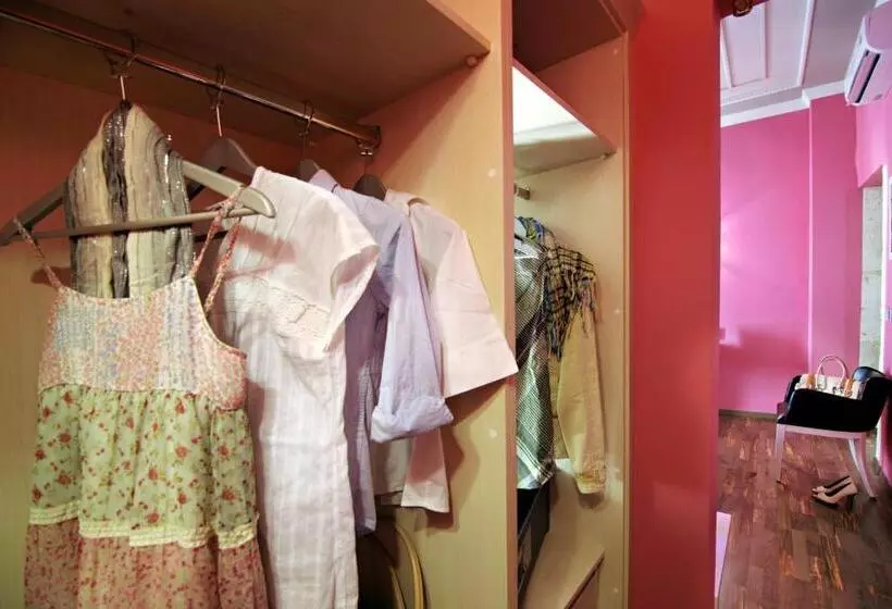 اتاق کلاسیک, Elia Fatma Boutique