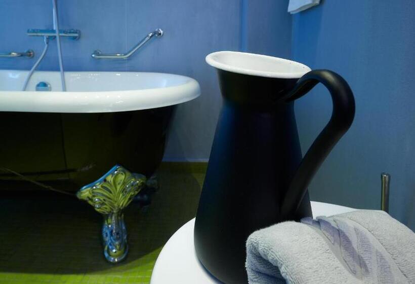 סוויטה, Elia Fatma Boutique