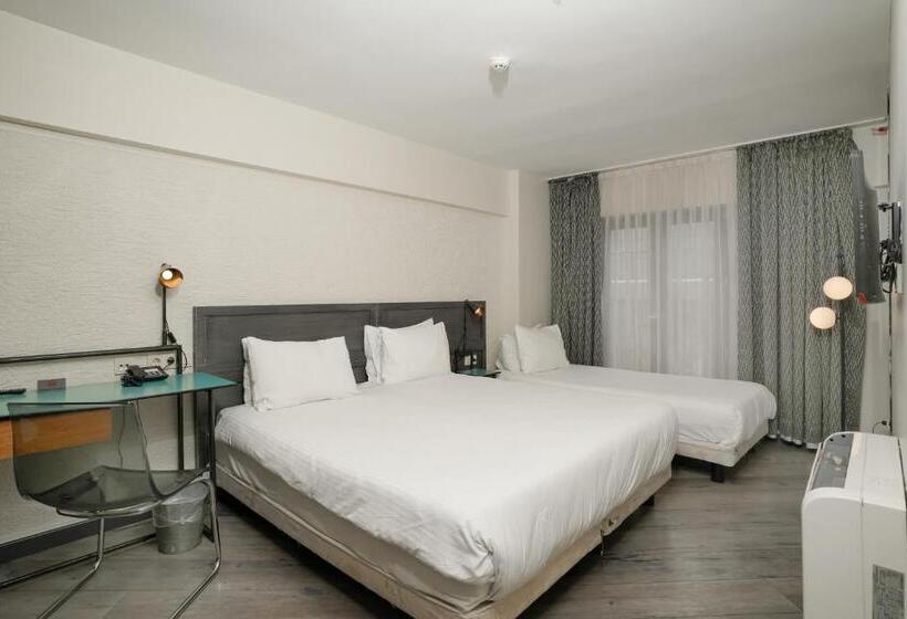 デラックストリプルルーム, Faros Hotel Taksim Special Category