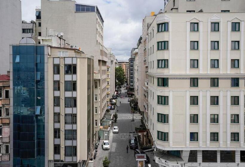 ペントハウスルーム, Faros Hotel Taksim Special Category