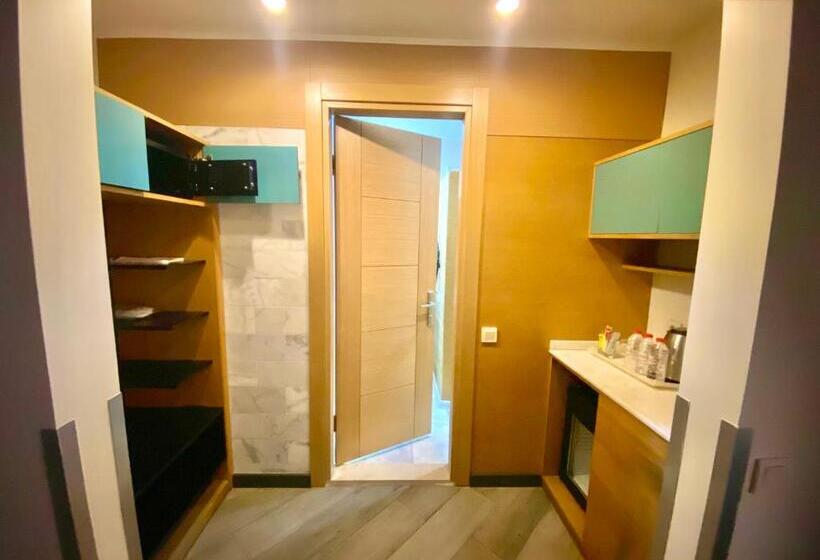 デラックスルーム, Faros Hotel Taksim Special Category