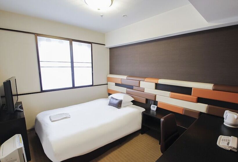 Quarto Estandar Individual, Hearton Hotel Kita Umeda