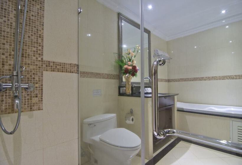 标准工作室, Lk Legend