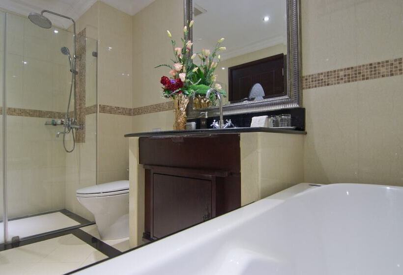 标准工作室, Lk Legend