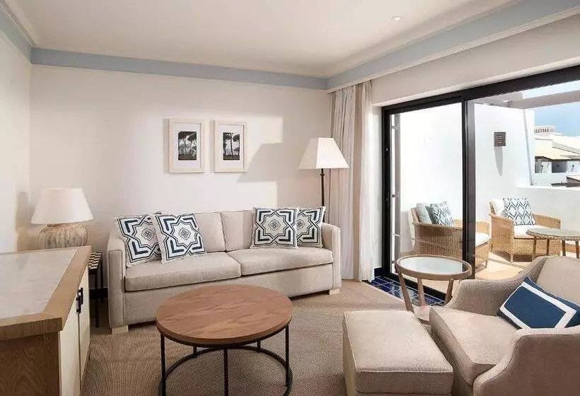 バルコニー付きジュニアスイート, Pine Cliffs Hotel, A Luxury Collection Resort